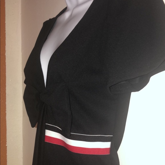 Womans blouse size M - Picture 2 of 4